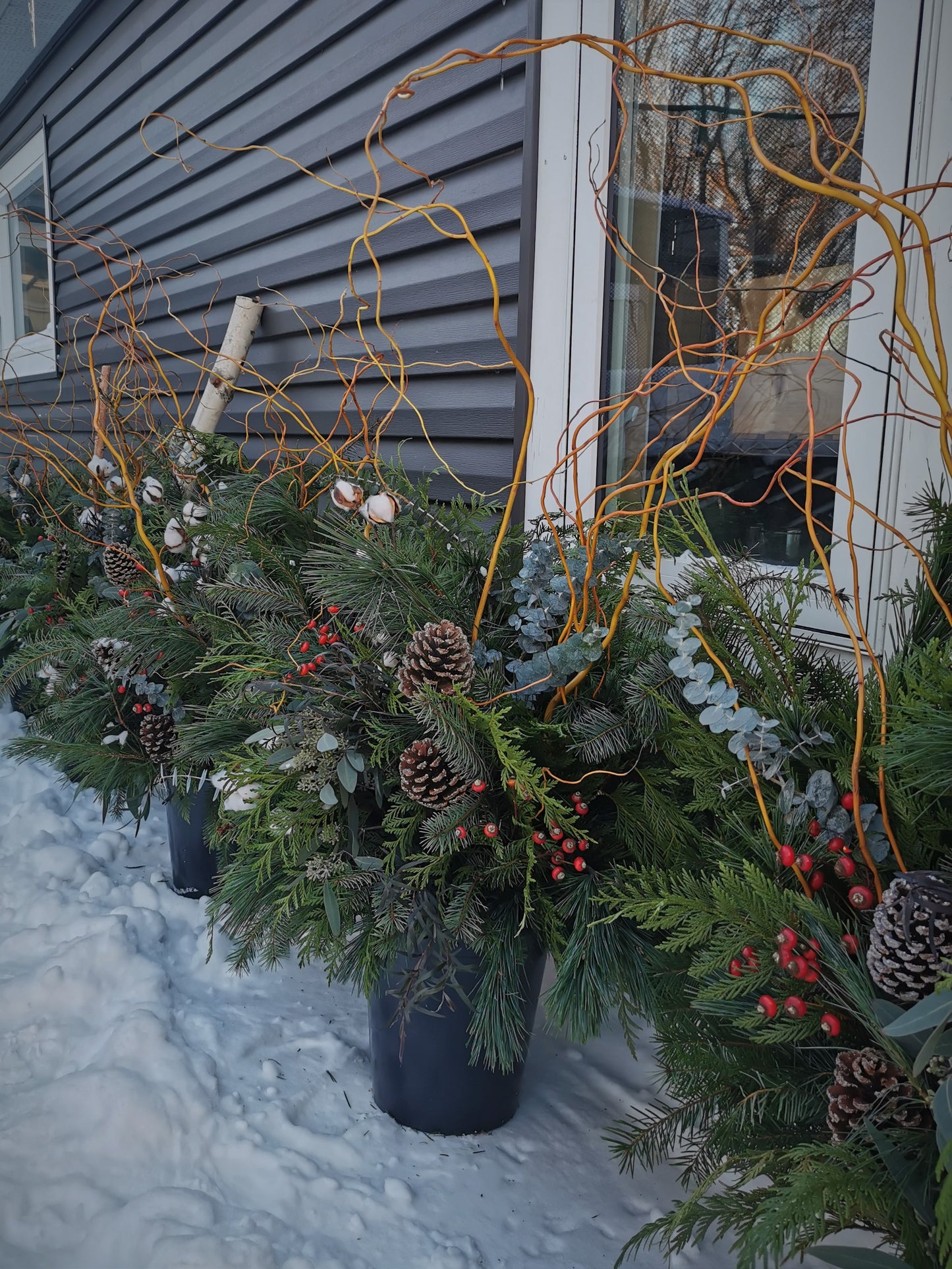 Deluxe Holiday Planter