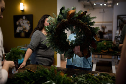 Holiday Wreath Nov 30 | Community Class